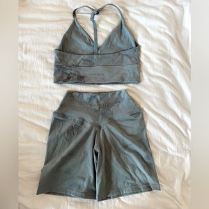 Alphalete Alphalux set